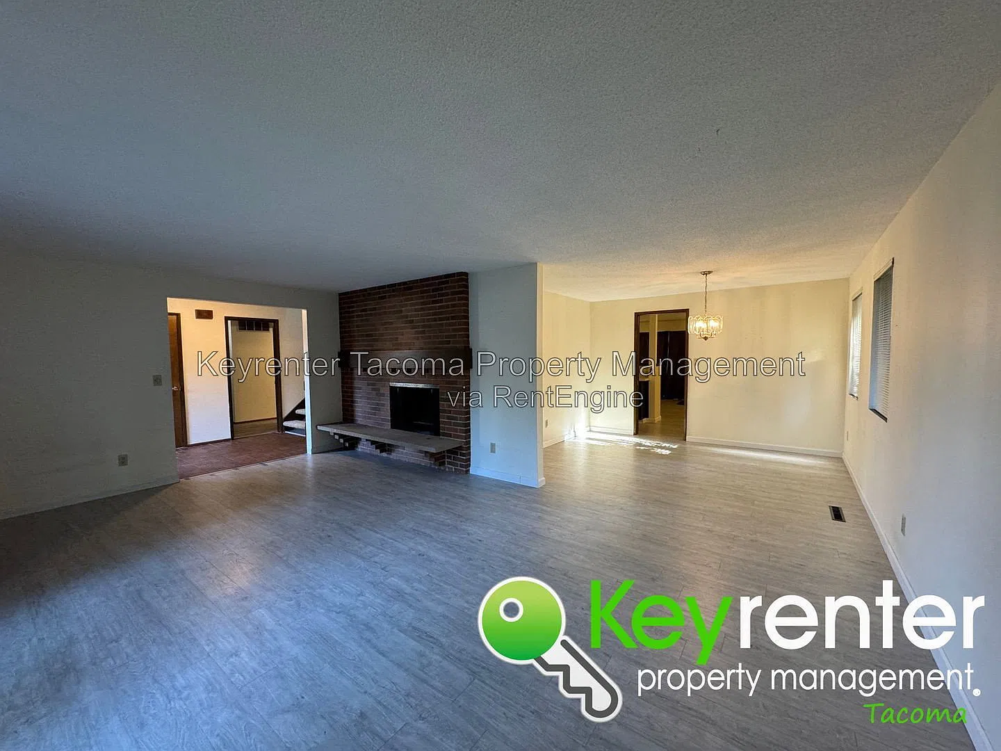 3 bed, 1.5 bath, 2794 sqft, $3,000 — Photo 3