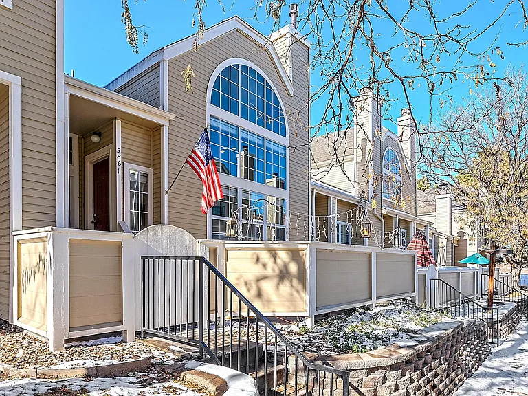 5861 W Atlantic Pl — Photo 1