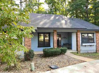 18 Romera Ln, Hot Springs Village, AR 71909