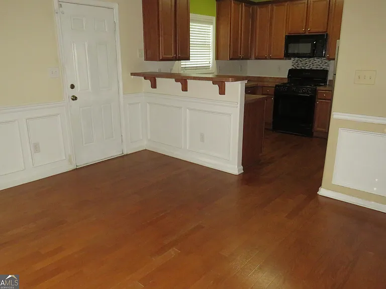 2718 Rocky Ct S — Photo 7