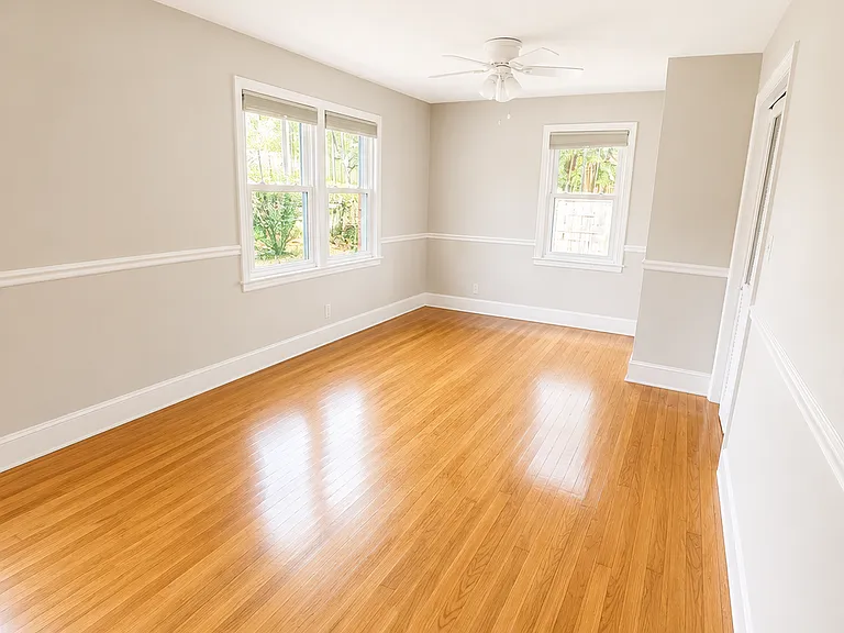250 Castle Dr — Photo 8