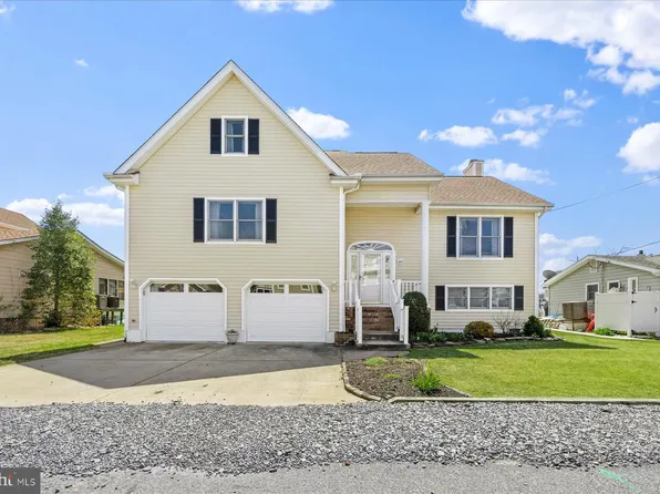 410 Victoria Rd, Bethany Beach, DE 19930