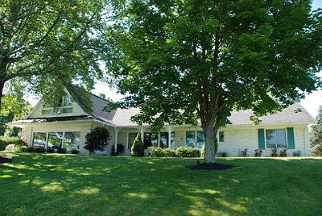 1316 Robinwood drive 