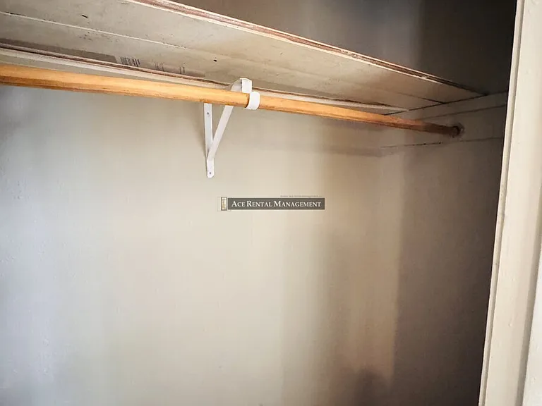 4478 Dallas Ave — Photo 3