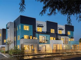 866 S Harbor Blvd, Santa Ana, CA 92704