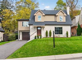 393 Hess St S, Hamilton, ON L8P 3R2