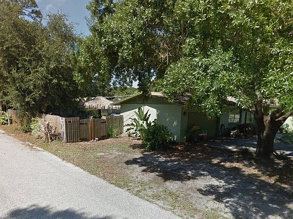 2nd image of 640 46th St