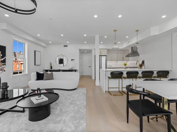 100 White St #3, Boston, MA 02128
