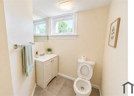 14 Parkland Pl — Photo 6