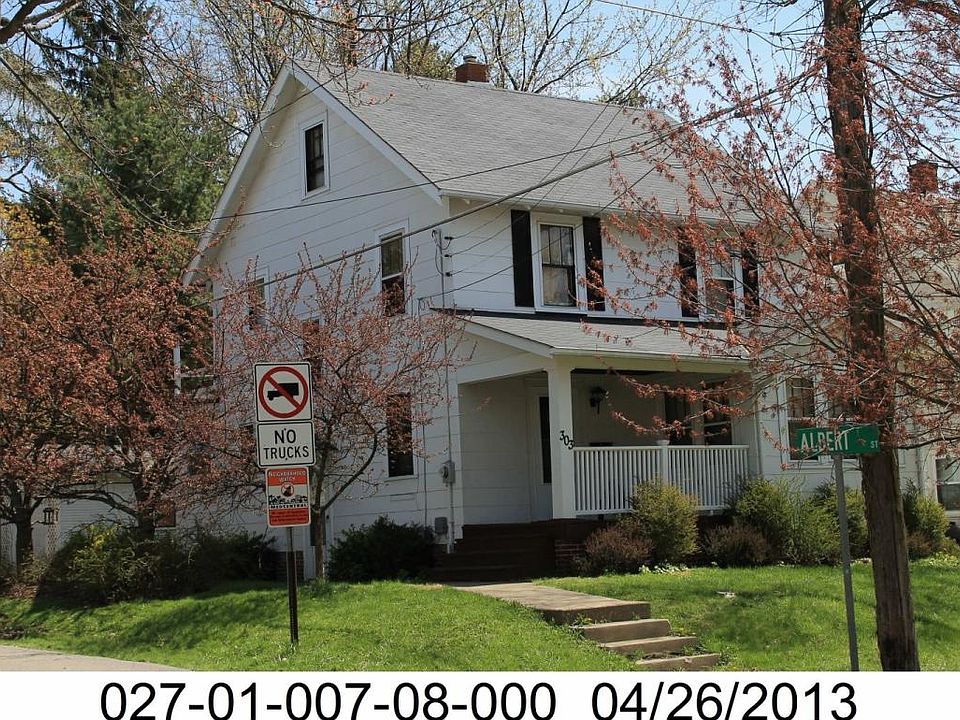 1st image of 303 Vennum Ave
