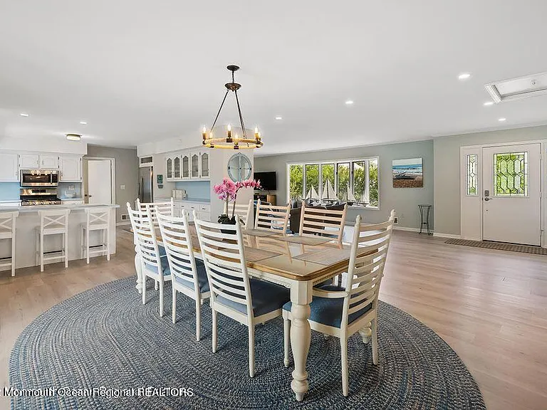 425 Atlantic Ave — Photo 13
