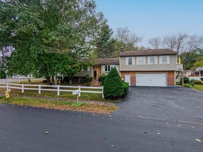60 Elizabeth St, Feeding Hills, MA, 01030