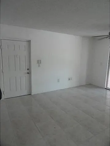 1 bed, 618 sqft, $1,900 — Photo 2