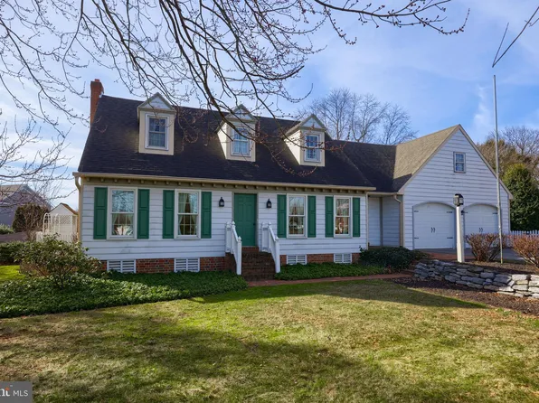 2016 Silver Ln, Willow Street, PA 17584