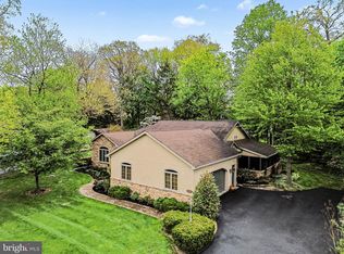 615 W 3rd Ave, Lititz, PA 17543