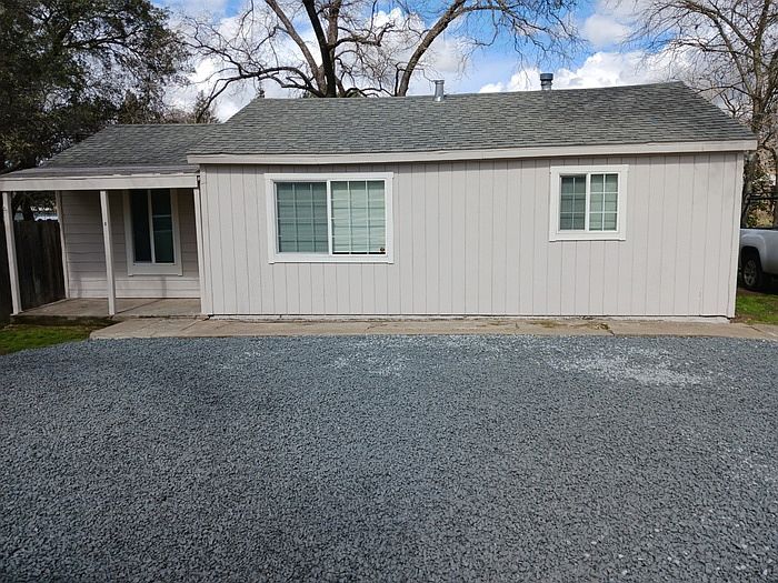 1st image of 7325 Sidney Dr APT D