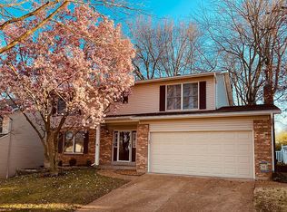 6022 Southern Dr, Saint Louis, MO 63123