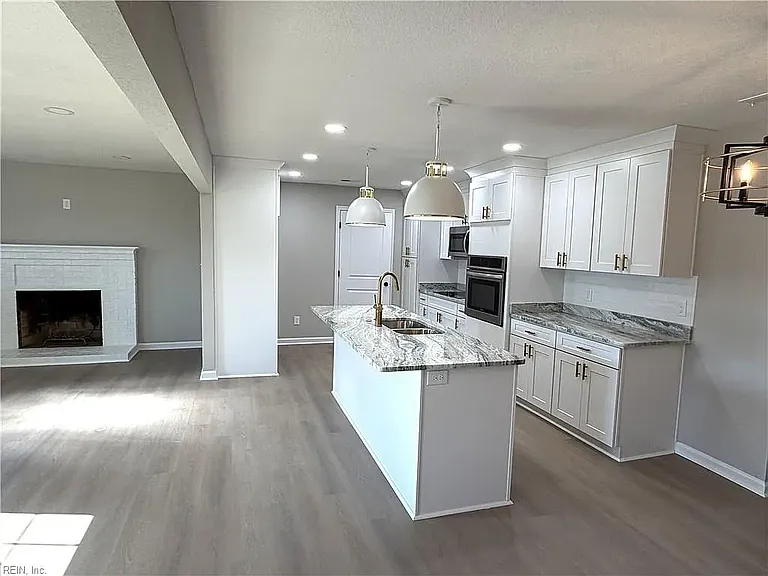 421 Morrison Ave — Photo 9
