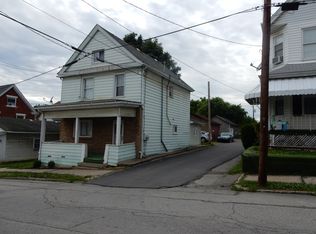 81 3rd St, Washington, PA 15301