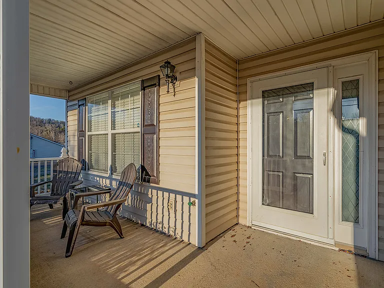 2234 Hickory Manor Way — Photo 4