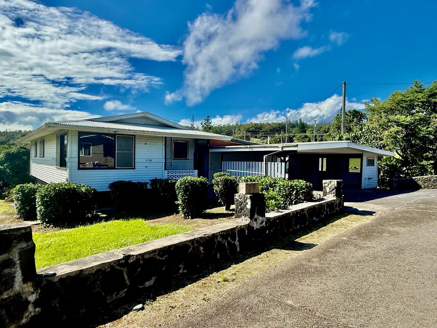 3 Bed 2 Bath Honoka'a Town Home — Photo 1