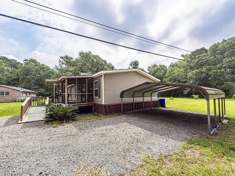 1911 Grimball Rd — Photo 24