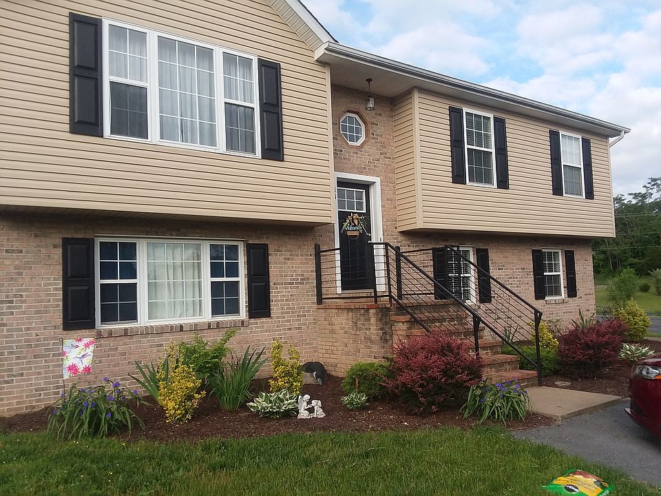 14 Hillview Dr, Maurertown, VA 22644 Zillow
