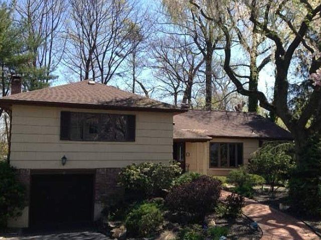 1st image of 40 Fernwood Ln