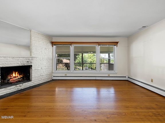 5th image of 315 Winter St S