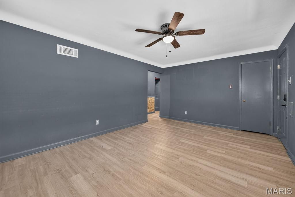 30 Jendale Ct, Saint Louis, MO - View 5