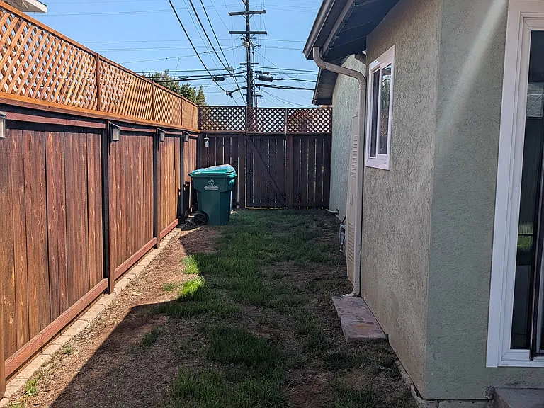 3370 Madison Ave — Photo 33