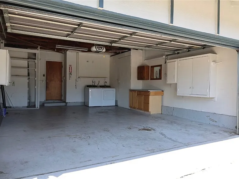 7611 Rhone Ln — Photo 22