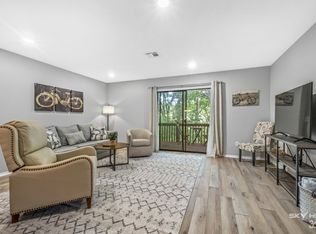 9 Eleanor Ln, Bella Vista, AR 72714