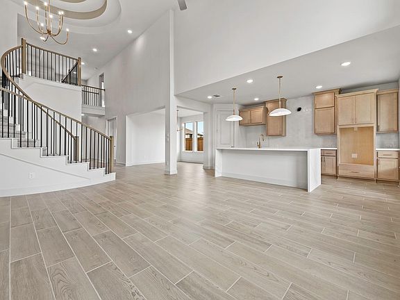 3rd image of 21231 Madera Valley Ln