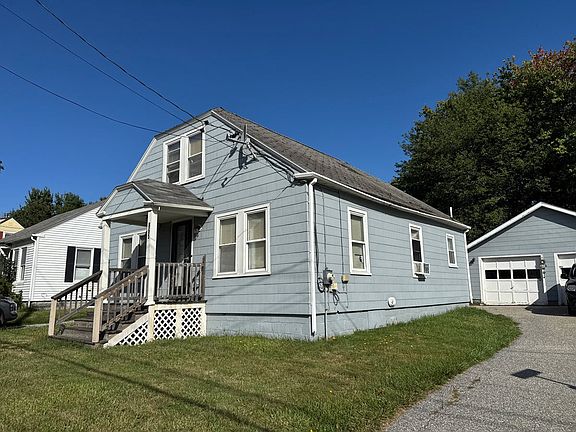 2nd image of 865 Minot Ave