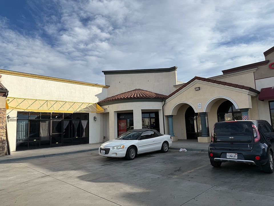 1st image of 15517 Village Dr #8