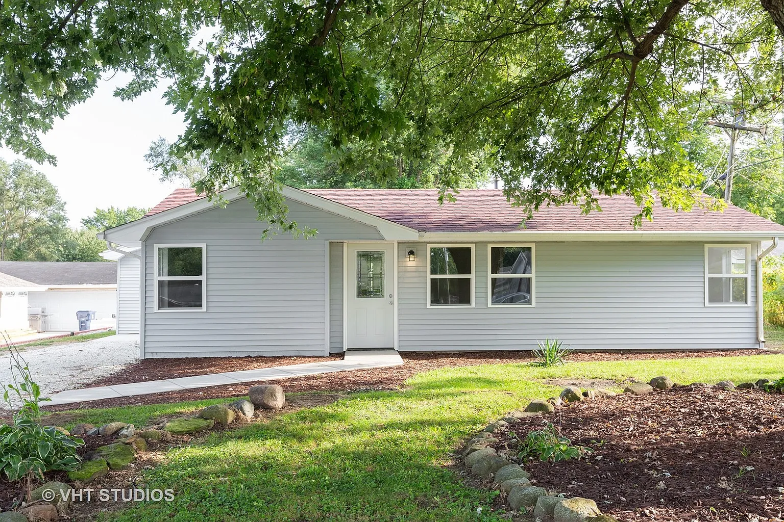 405 Bass St photo 1