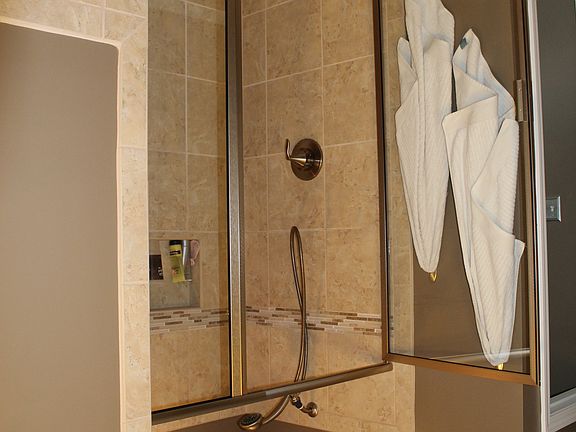 Master Bath-oversized shower