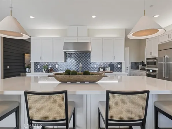 24553 Via Sendero, Valencia, CA 91354