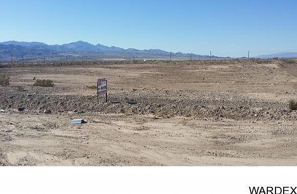2nd image of 1749 N Oatman Rd