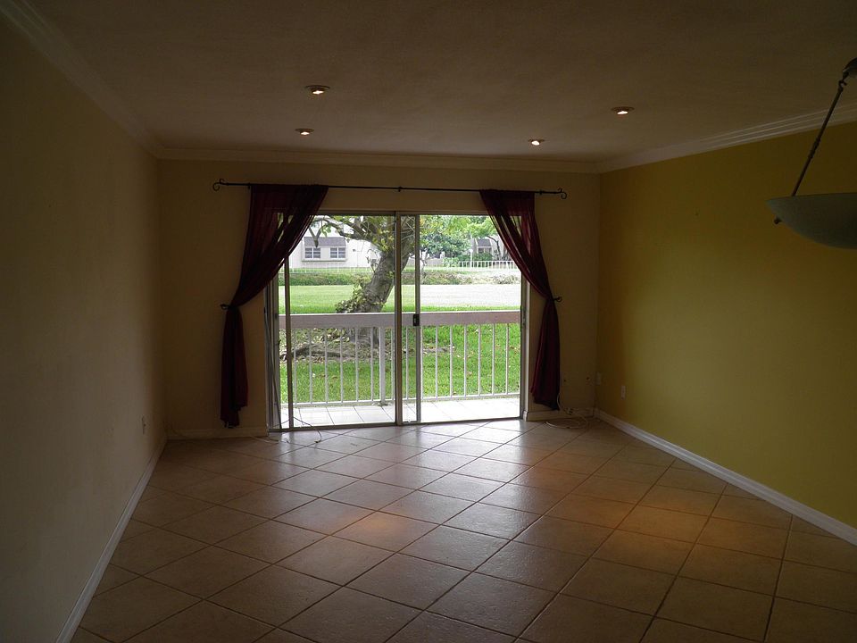 2nd image of 7800 Camino Real #H-111