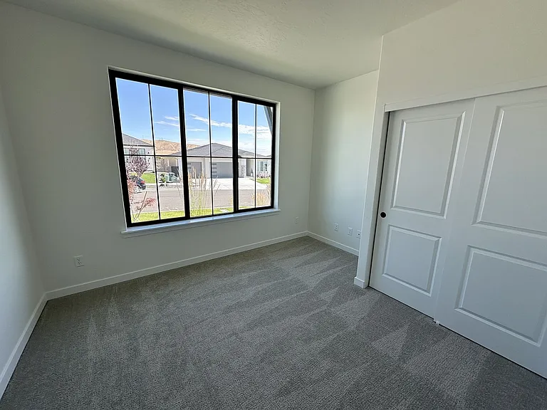 3791 Morningside Pkwy — Photo 15