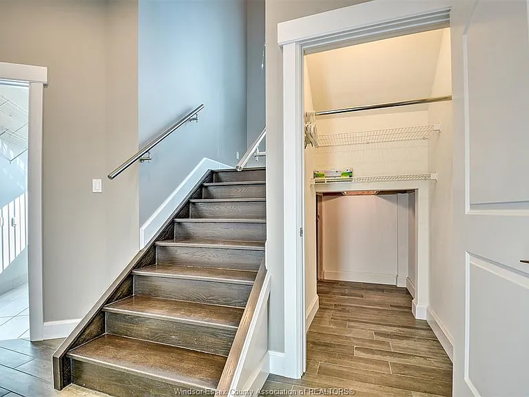1225 Riverside Dr E #101 — Photo 17