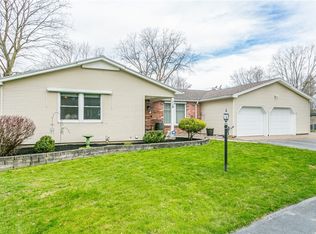 116 Stockton Ln, Rochester, NY 14625