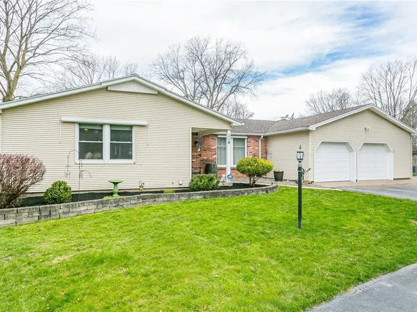 116 Stockton Ln, Rochester, NY 14625
