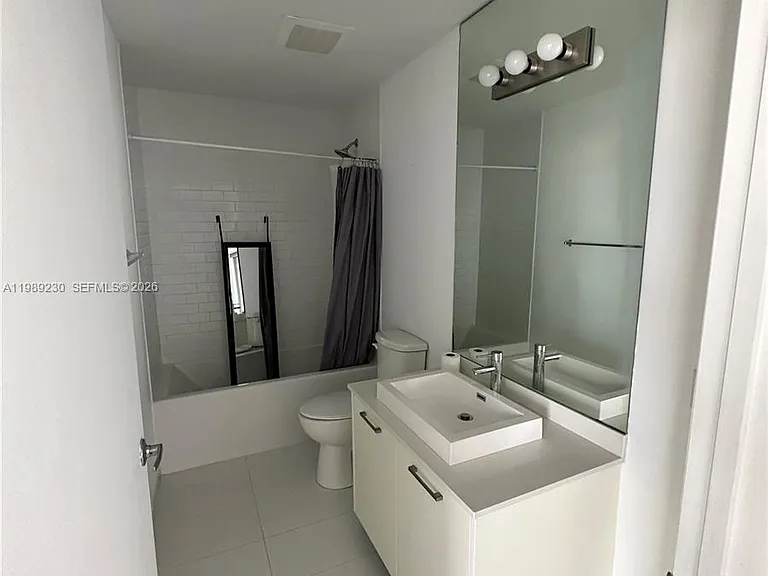 151 SE 1st St #1608 — Photo 7