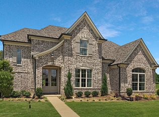 5050 Stonecrest Dr, Olive Branch, MS 38654