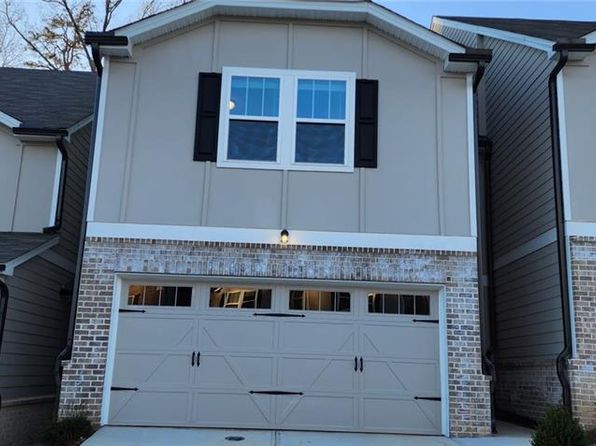 112 Cedar Ln