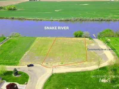 28450 Sandy Ln, Wilder, ID, 83676