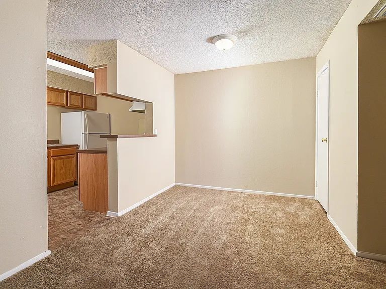 One Bedroom Dining Area